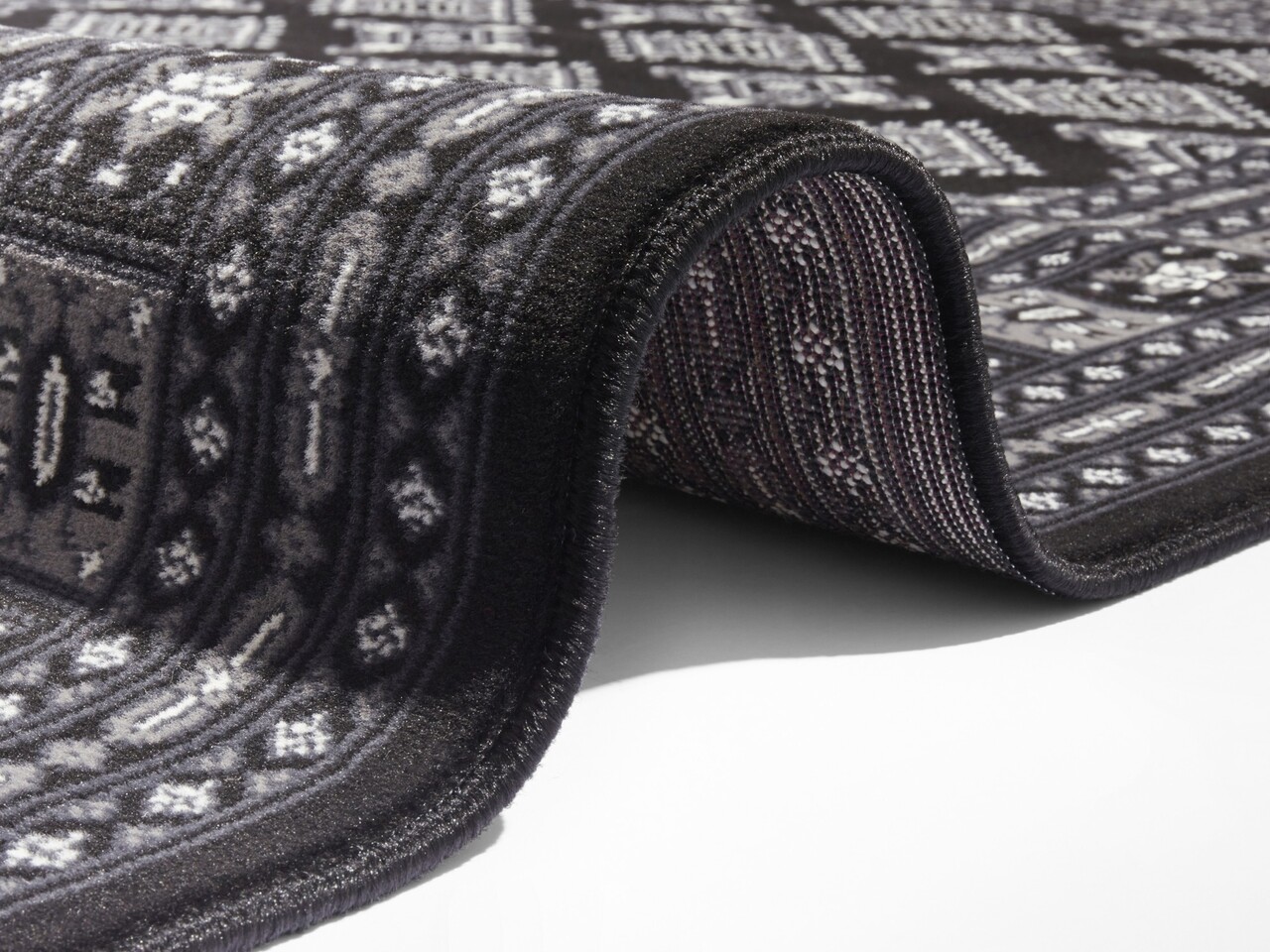 Klassischer Teppich - Kurzflor - Buchara - Schwarz