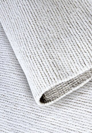 Wollteppich - Francois Weiß Wollteppich - Francois Weiß