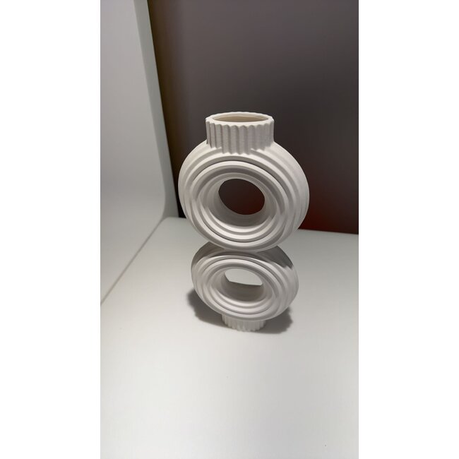 Favori Japandi Ceramic Vase White | 12x26 cm