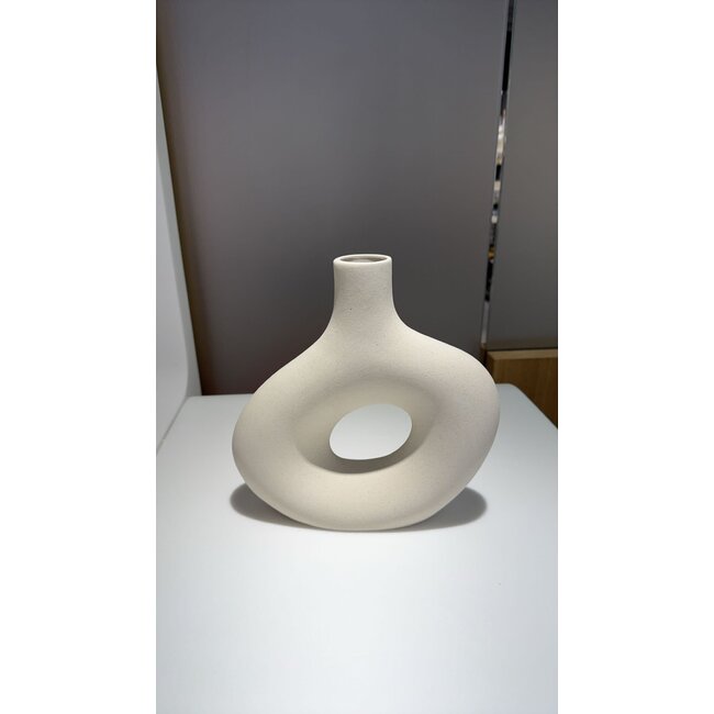 Favori Japandi Ceramic Vase | 22x23 cm