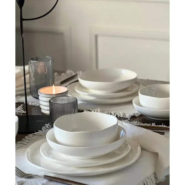 ZOHA Perlemor Dinnerware Set | 24-Piece