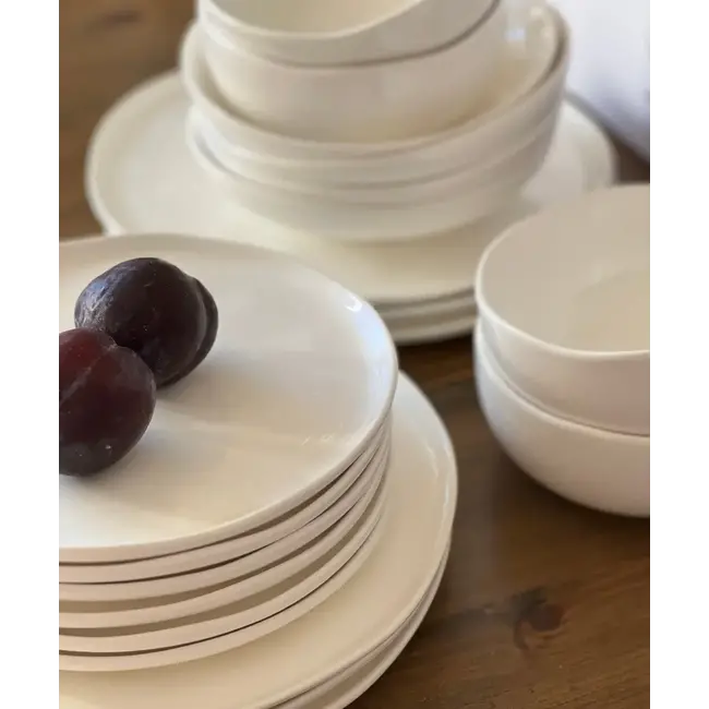 ZOHA Perlemor Dinnerware Set | 24-Piece