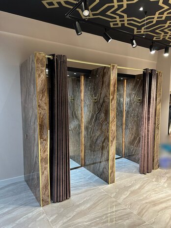 Oppio €67 PER PANEEL - 120x280x0,3 cm - PVC Wandpaneel Milos Bruin Marmerlook Hoogglans -