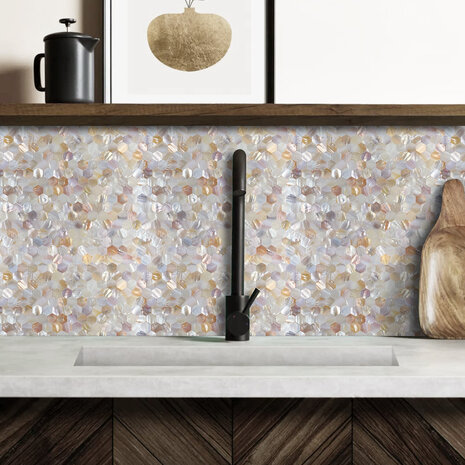 Oppio SHELL Tiles - Mother of PEARL HEXAGON wit - Zelfklevend Mozaiek 305x305x3.3mm Oppio SHELL Tiles - Mother of PEARL HEXAGON wit - Zelfklevend Mozaiek 305x305x3.3mm