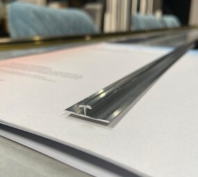 Oppio Tussenprofiel tbv. PVC Wandpanelen - Zilver Oppio Tussenprofiel tbv. PVC Wandpanelen - Zilver