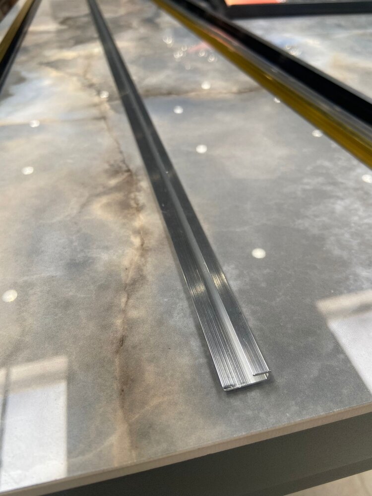 Oppio Eindprofiel tbv. PVC Wandpanelen - Zilver