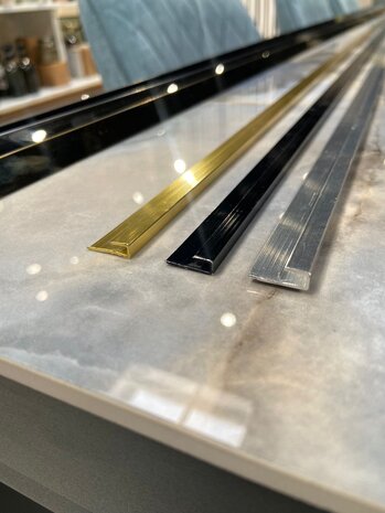 Oppio Eindprofiel tbv. PVC Wandpanelen - Goud Oppio Eindprofiel tbv. PVC Wandpanelen - Goud