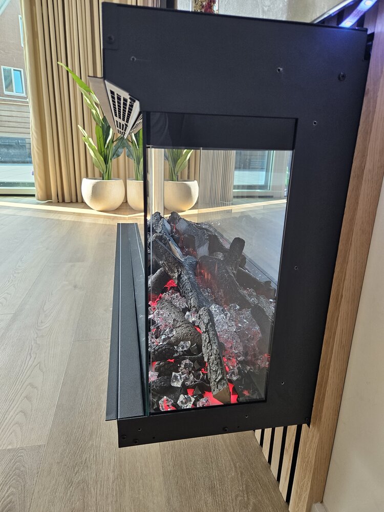 Oppio Amsterdam 30CM BREED - 152 CM 3D INBOUW Elektrische Sfeerhaard MET VERWARMING + WIFI + APP FUNCTIE