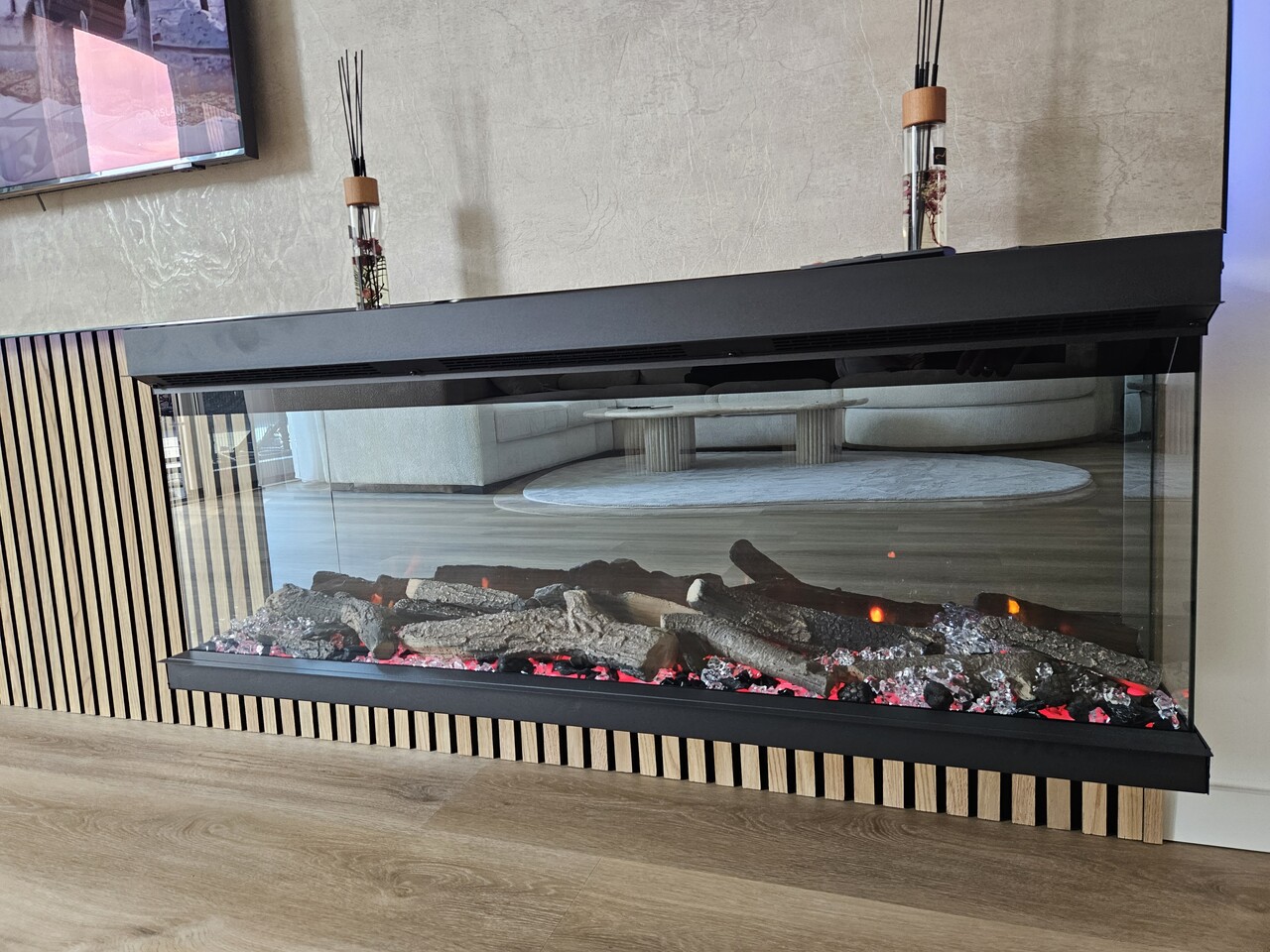 Oppio Amsterdam 30CM BREED - 152 CM 3D INBOUW Elektrische Sfeerhaard MET VERWARMING + WIFI + APP FUNCTIE