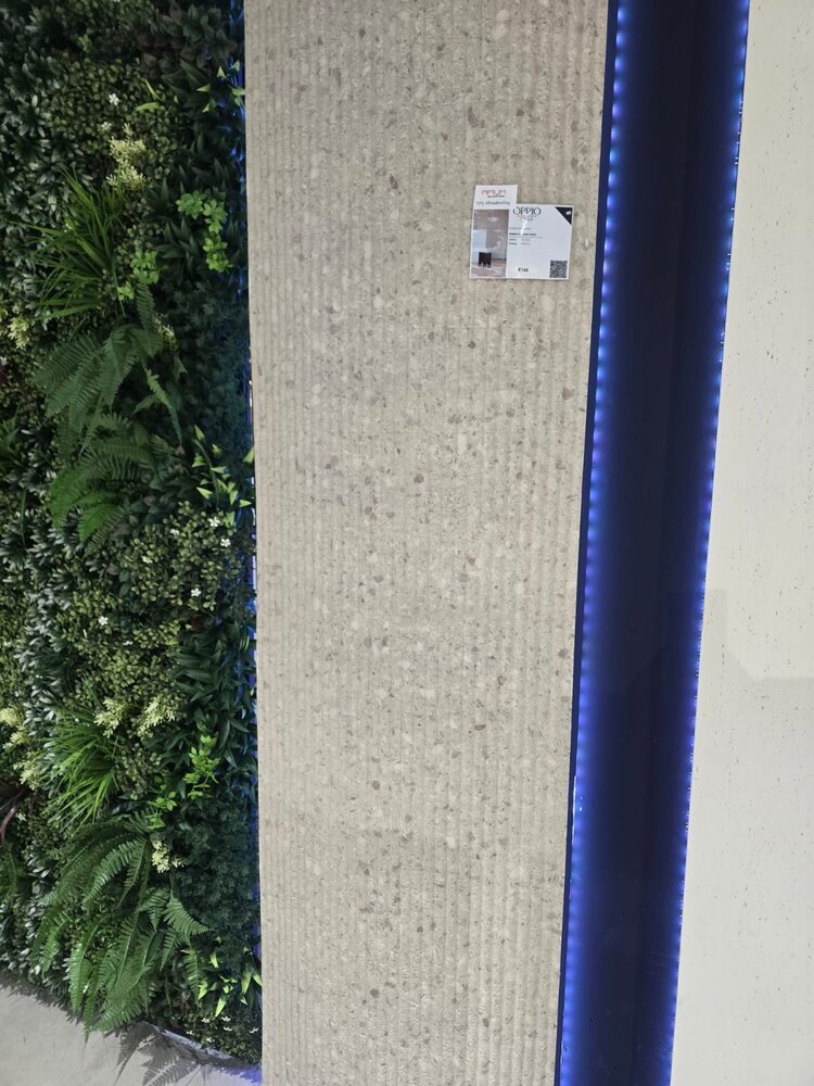 MUOZO MUOZO -ROMAN CULUMNS AZURE 280x60 Flexibele Wandpanelen