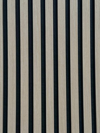 Oppio Lattenwand Silentless EIKEN 260 x 52,6 cm - akoestische wand panelen met Vilt
