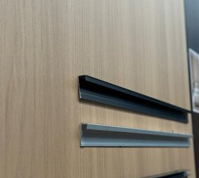 Oppio Eindprofiel tbv. Bamboo Wandpanelen  - Zwart