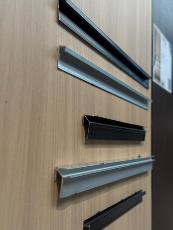 Oppio Buitenhoekprofiel tbv. Bamboo Wandpanelen  - Zwart