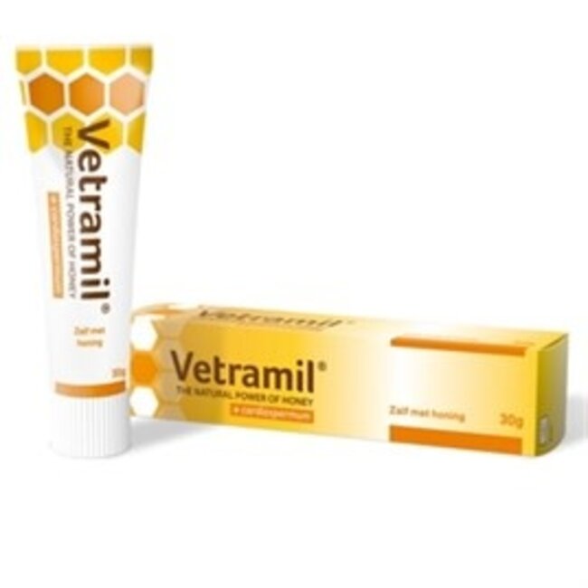 Vetramil Honey Ointment with Cardiospermum 30 grams