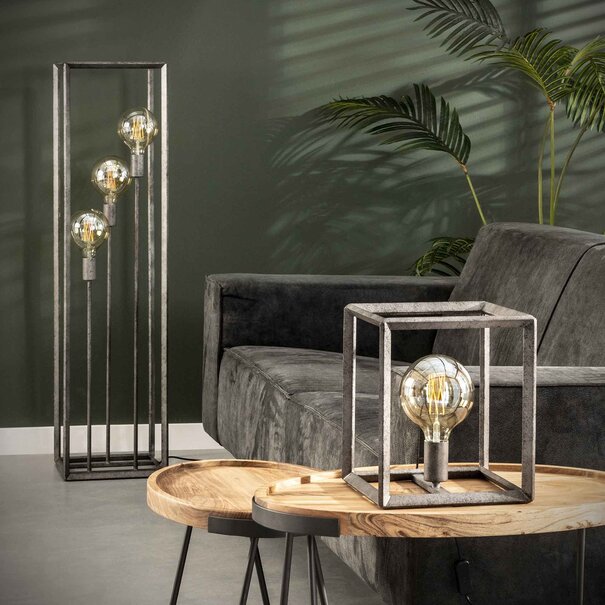WoonStijl Vloerlamp 3L 45 graden buis - Industrieel design