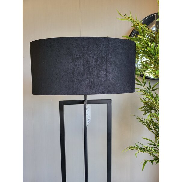 Light en Living Vloerlamp MACE Mat Zwart 30x30x140 cm van Light & Living