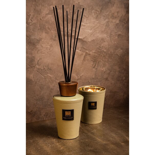 PTMD Luxe geur giftset Exclusieve geurstokjes 1L + geurkaars 900g black forest