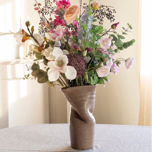 By Boo Vaas Songa klein – bruin