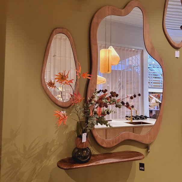 By Boo Spiegel Laban XL