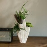 Vaas Atelier Tall Botanica