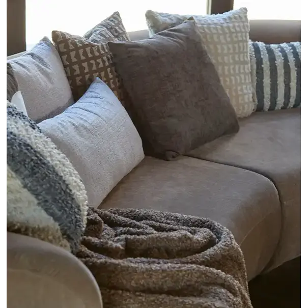 Light en Living Kussen 45x45 cm SONTRA donker bruin+taupe veren gevuld