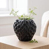 Vaas Strawberry zwart - Unieke aardbeivormige vaas - 15x14,5x14,5 cm