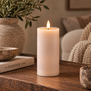LED Licht Kaars smooth beige met beweegbare vlam M