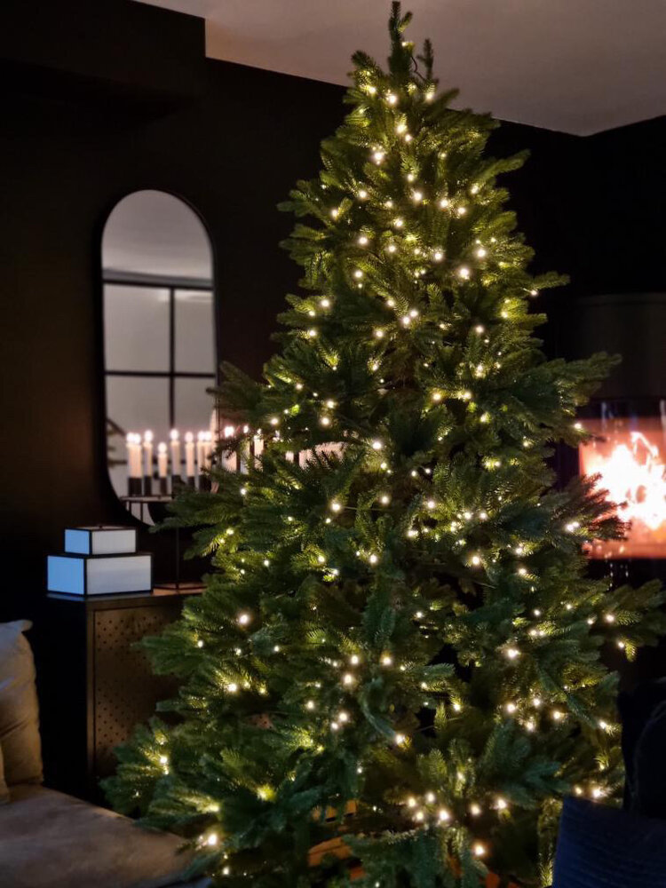 Kunstig Juletre Tidemand 210cm 600-LED-Lys Kunstig Juletre Tidemand 210cm 600-LED-Lys