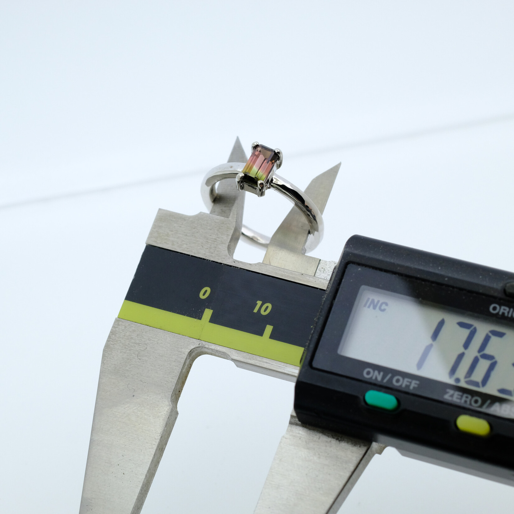 Ring toermalijn bicolor