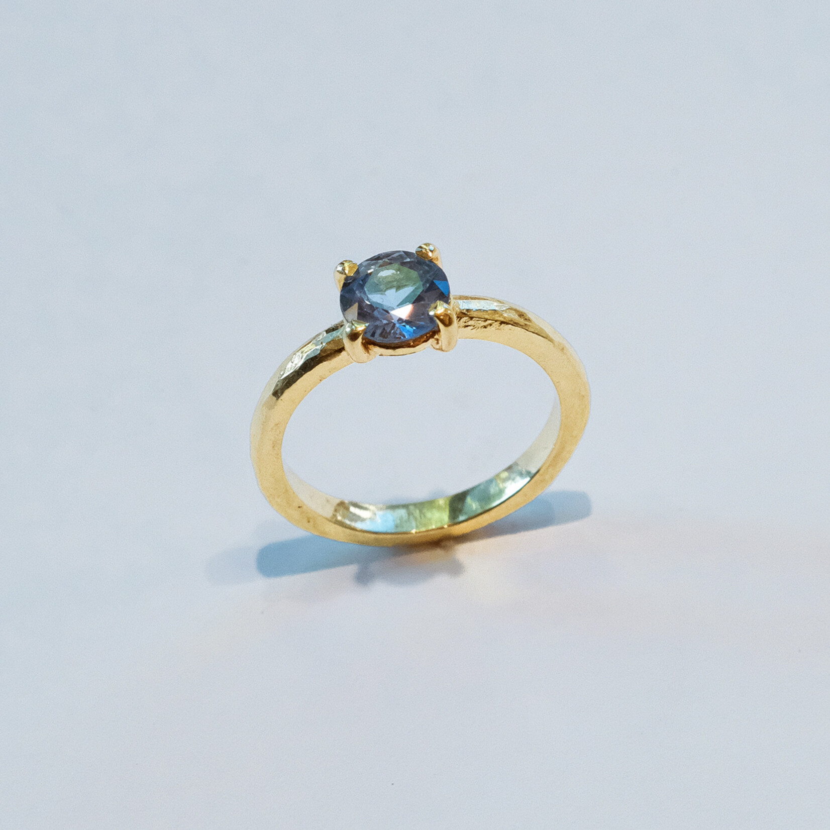 Ring blauwe saffier