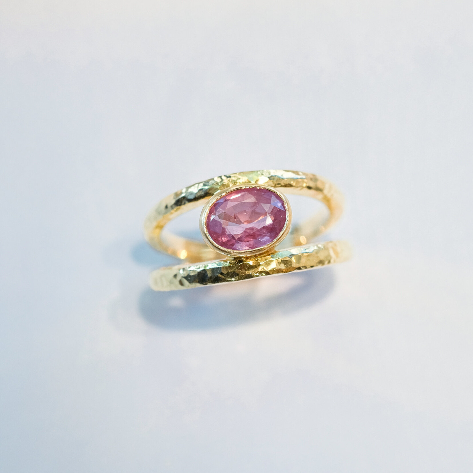Ring Icy Ruby