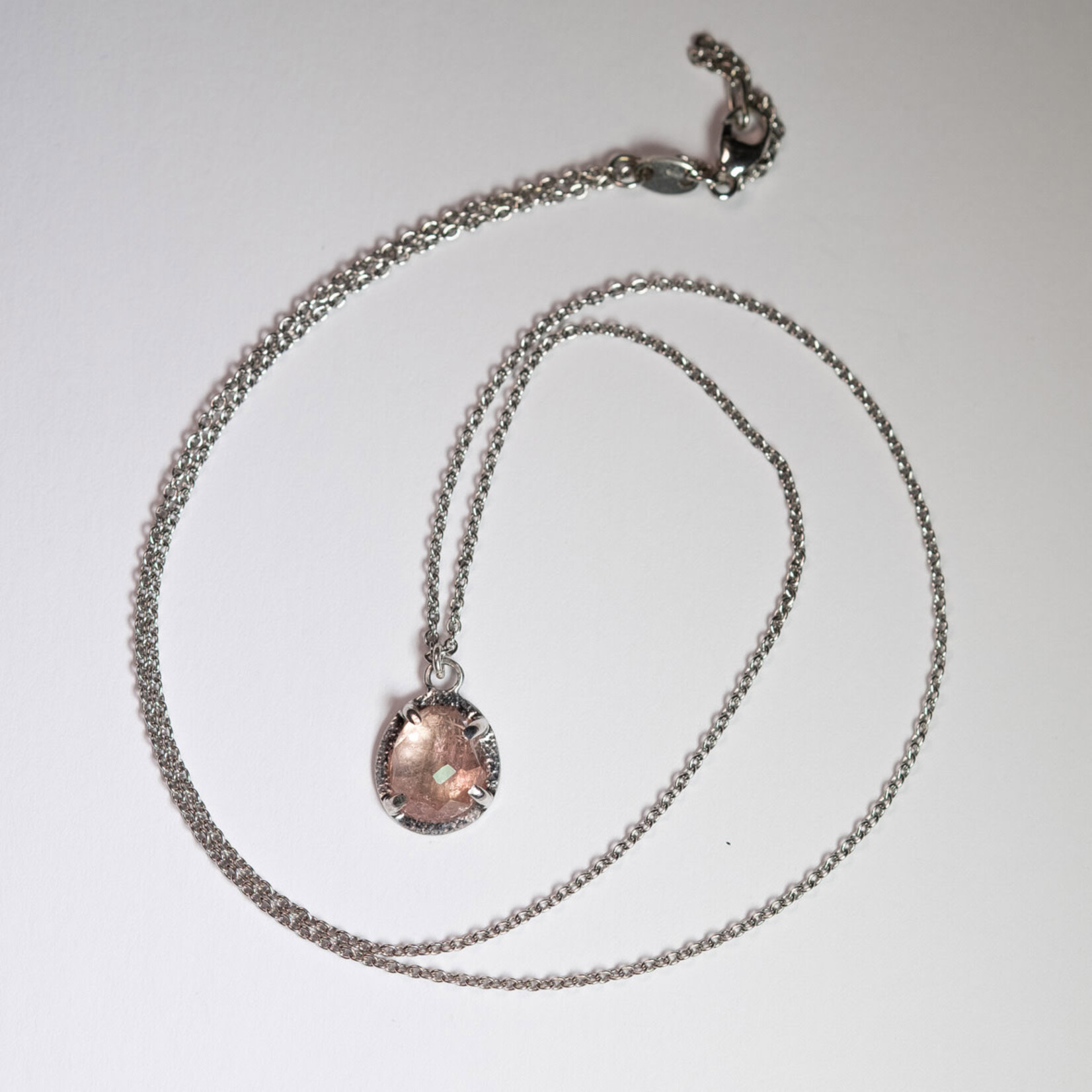 WG Ketting Helsinki roze toermalijn