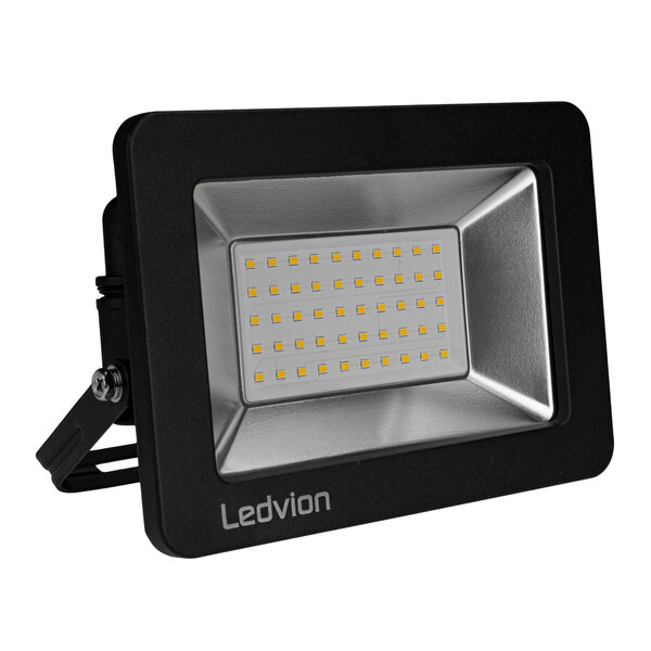 Ledvion Proyector LED 50W - Osram - IP65 - 120lm/W - Color Blanco - 5 años de garantía