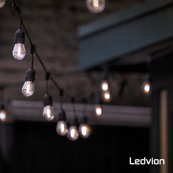 Ledvion Guirnalda de luces LED exterior 5m + cable de conexión 3m - IP65 - Conectable - con 5 bombillas LED