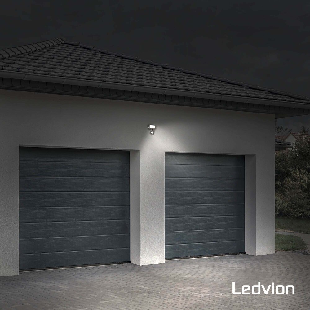 Ledvion Proyector LED 10W - Osram LED - IP65 - 110lm/W - 4000K - Color Blanco Natural - 5 años de garantía