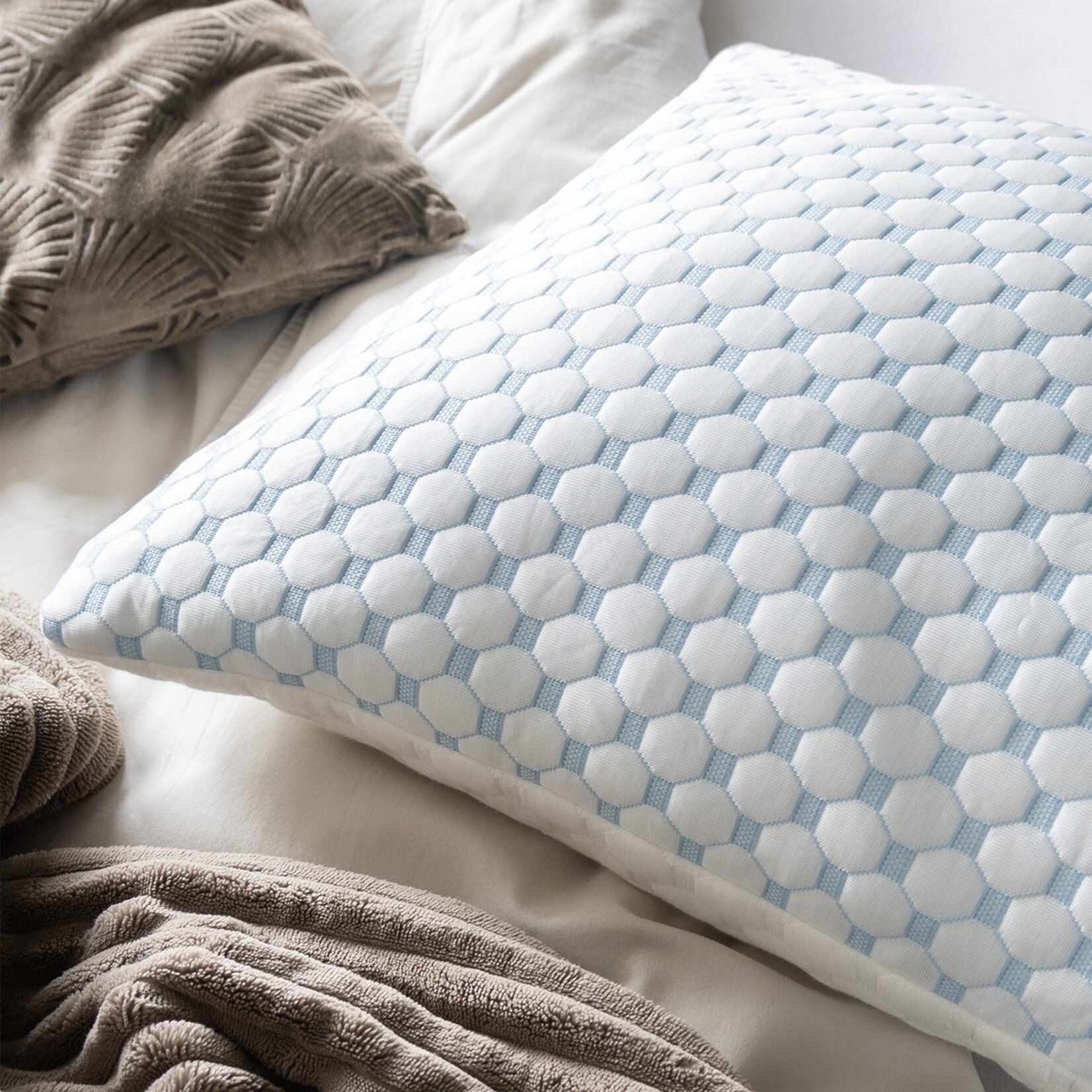 BREND BREND BR-2215 CloudComfort Hoofdkussen voor alle Slaapposities – Memory Foam