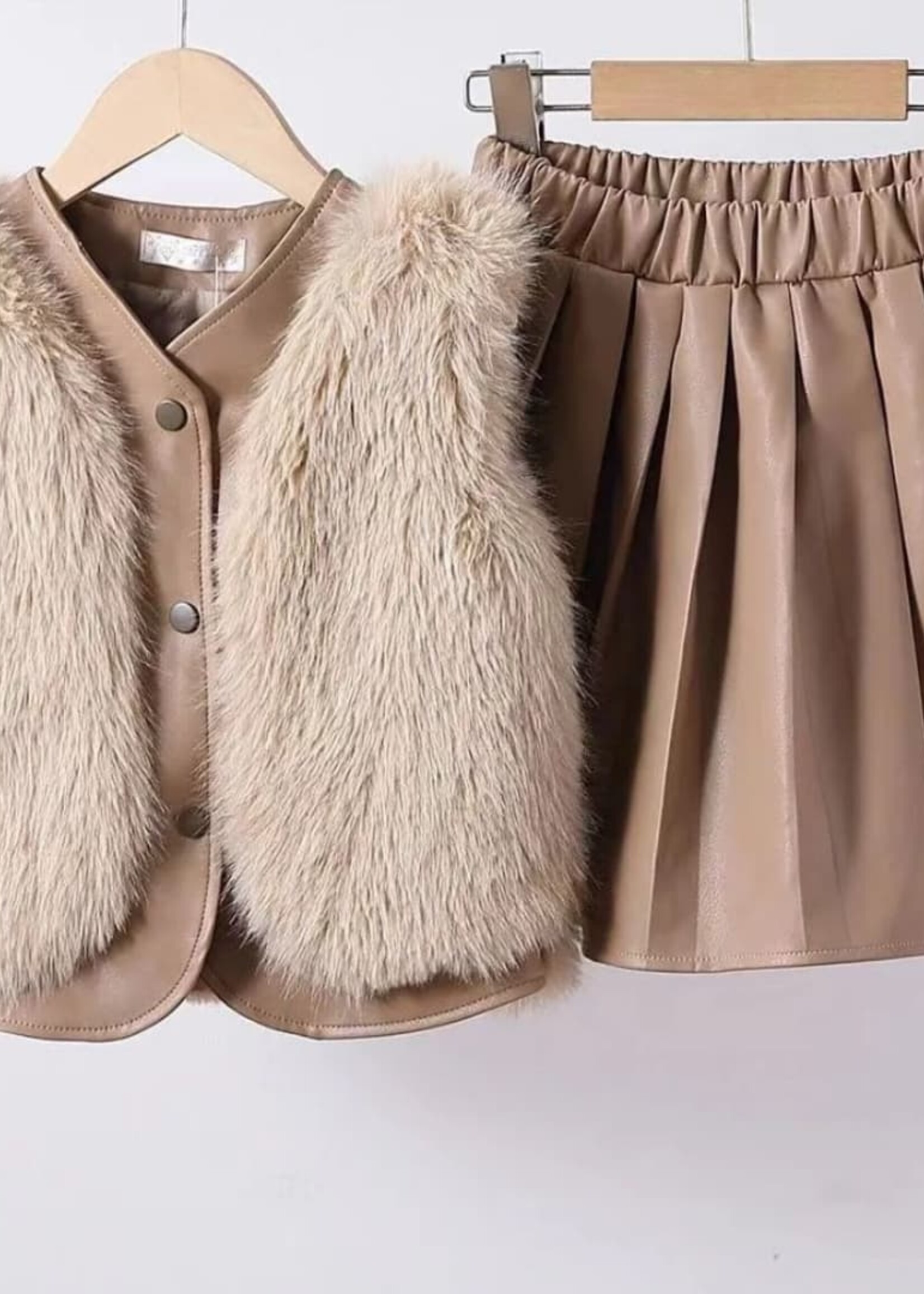 Fashion Fake Fur Set