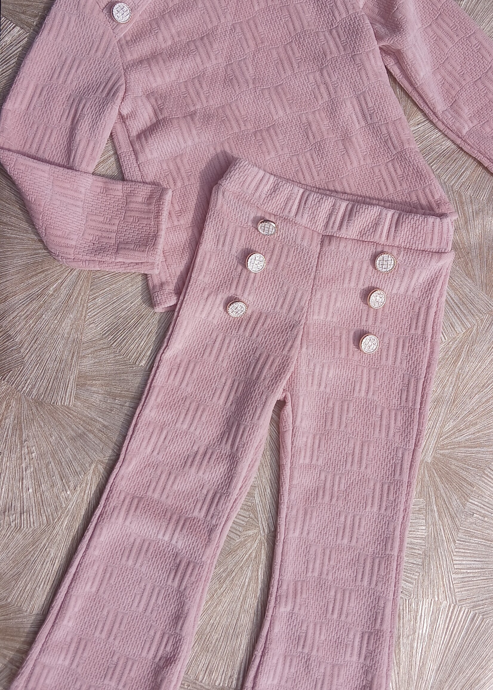 Button Chic Comfy Set Pink