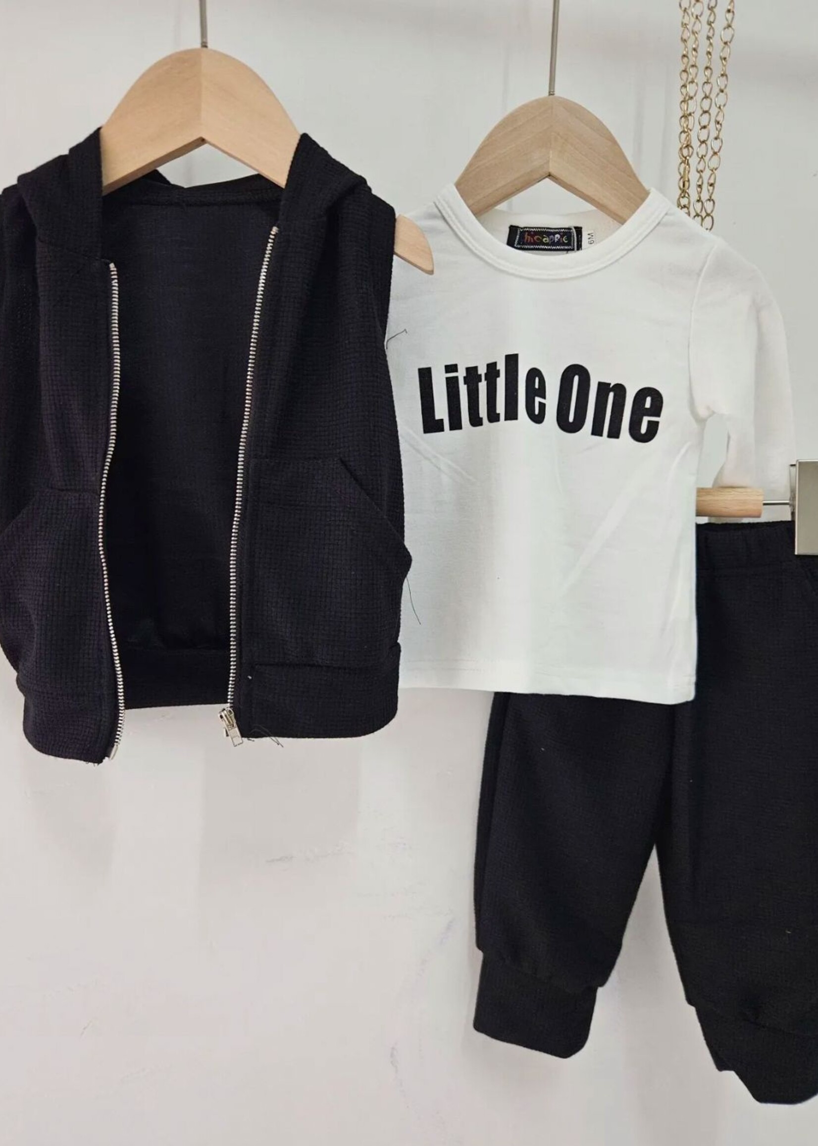 Boys little One Black