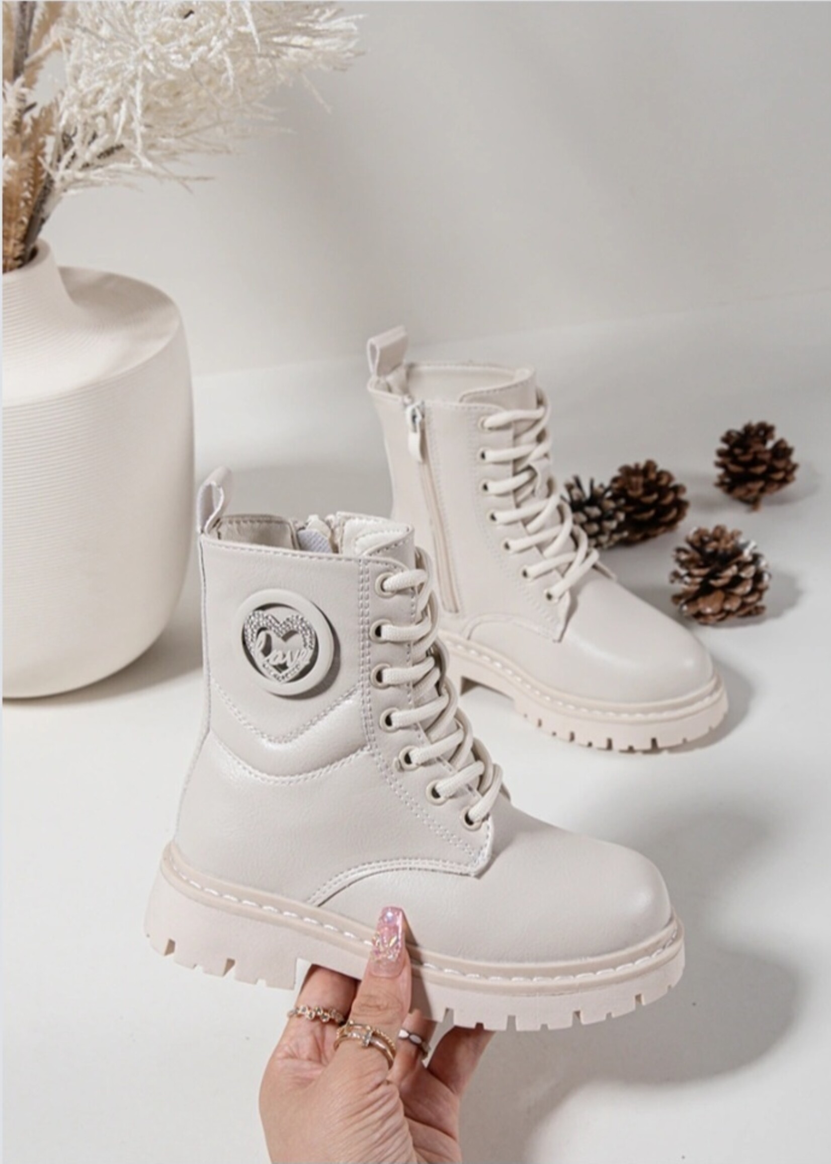 Love Fur Boots Beige