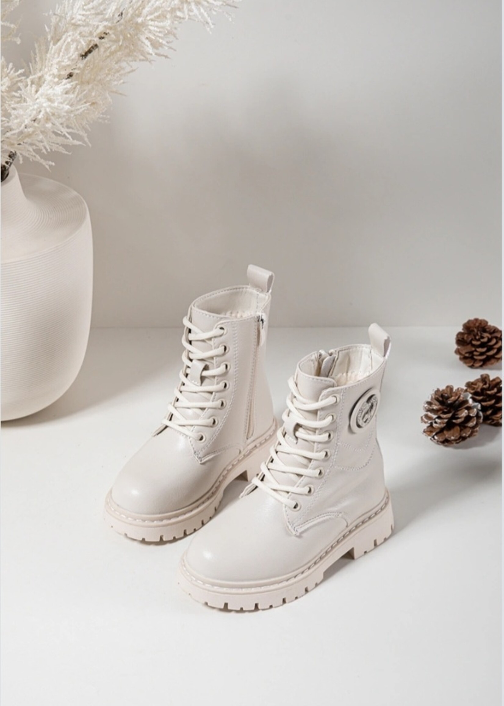 Love Fur Boots Beige