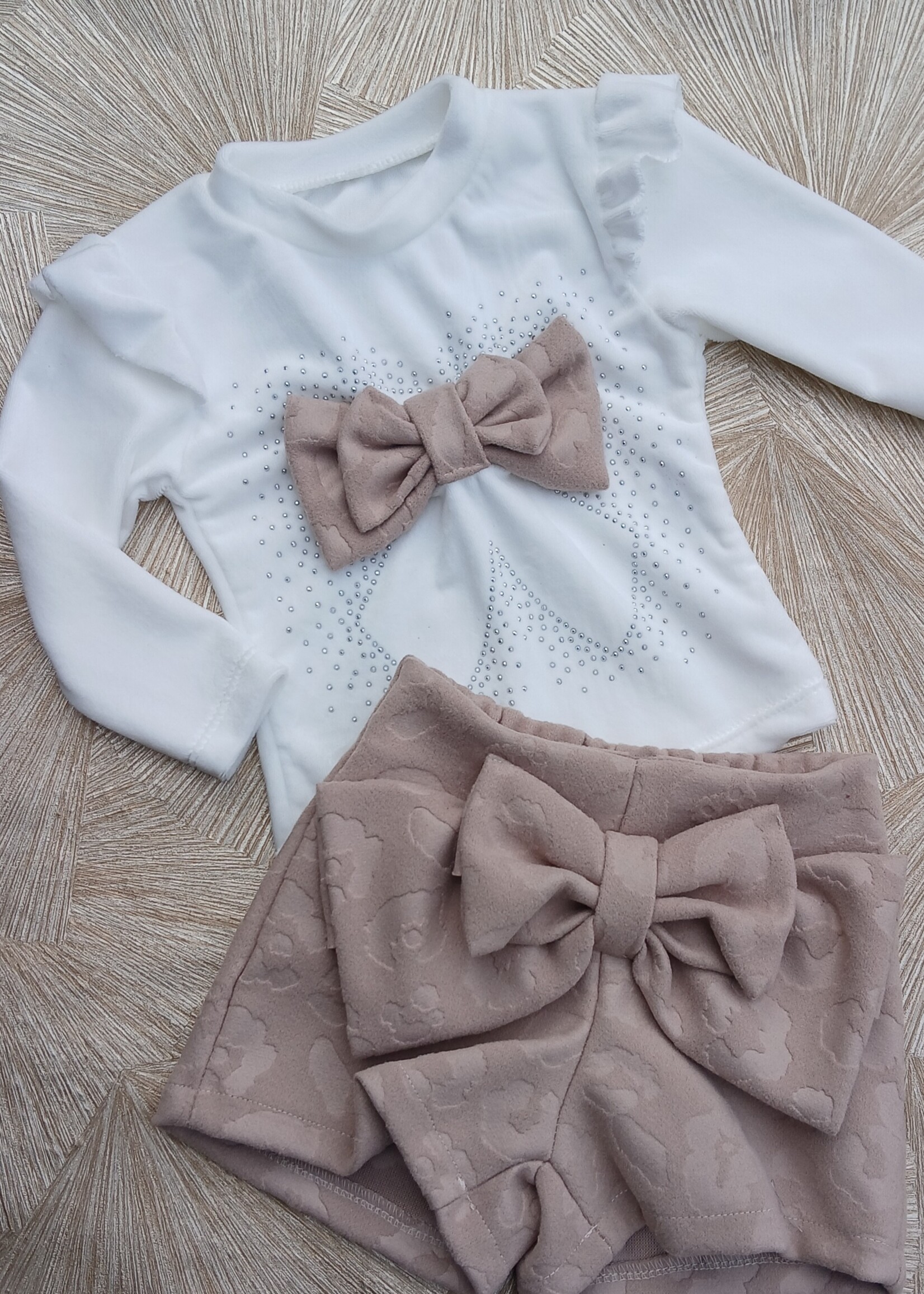 Bow Set Lizzy Beige