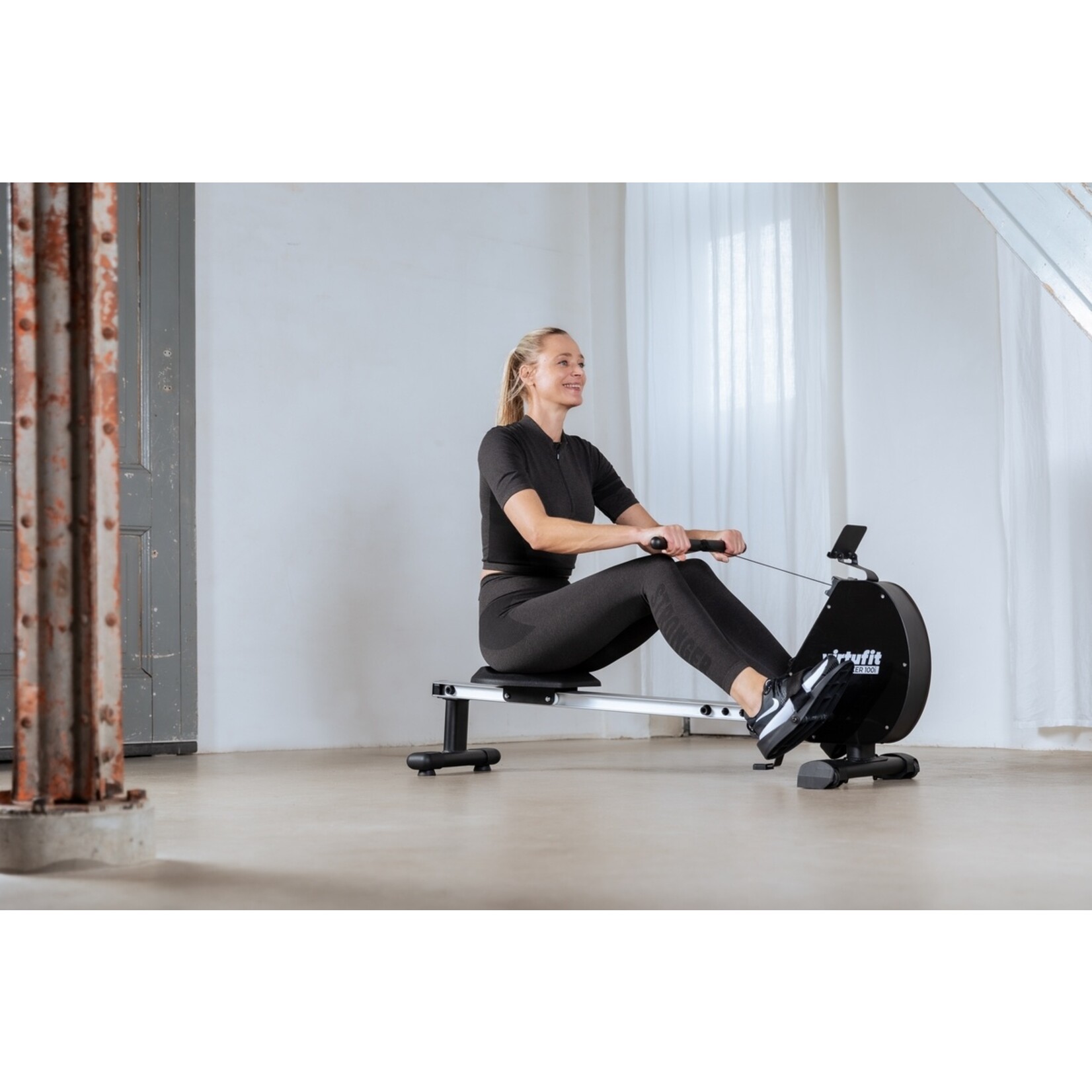 VirtuFit VirtuFit Stroker 100i Roeitrainer met 16 Weerstandniveaus – Inklapbaar