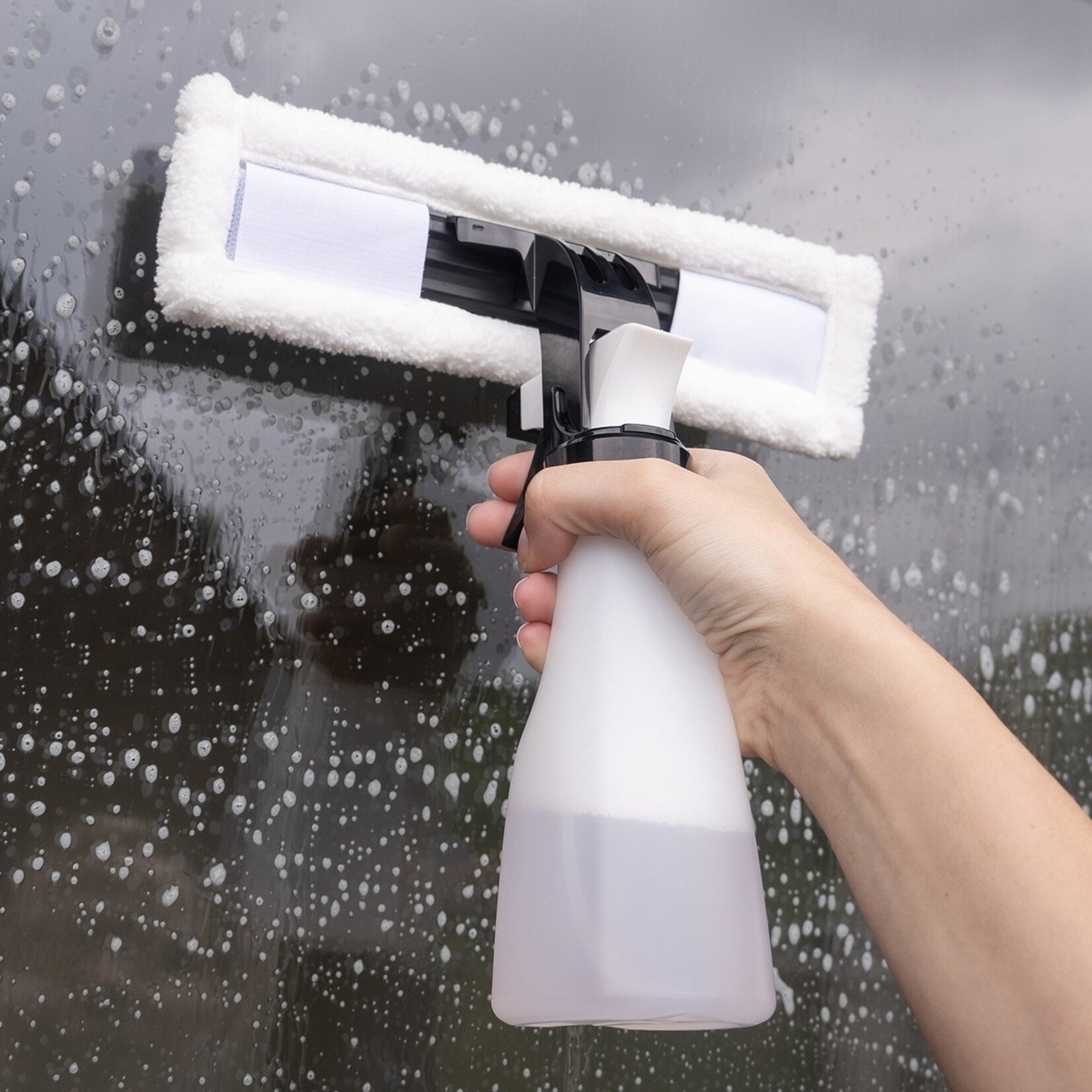 BREND BREND BR-2218 Elektrische Raamwisser en Sprayfles - Ramenwasser met Zuigsysteem