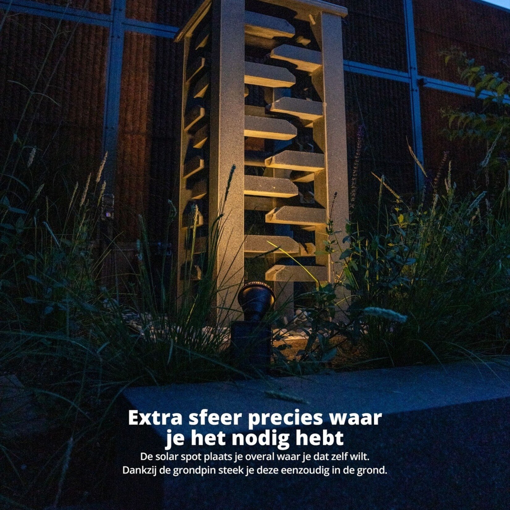 FlinQ FlinQ Smart Outdoor Solar Spot – Slimme Lamp op Zonne-energie – App Bediening