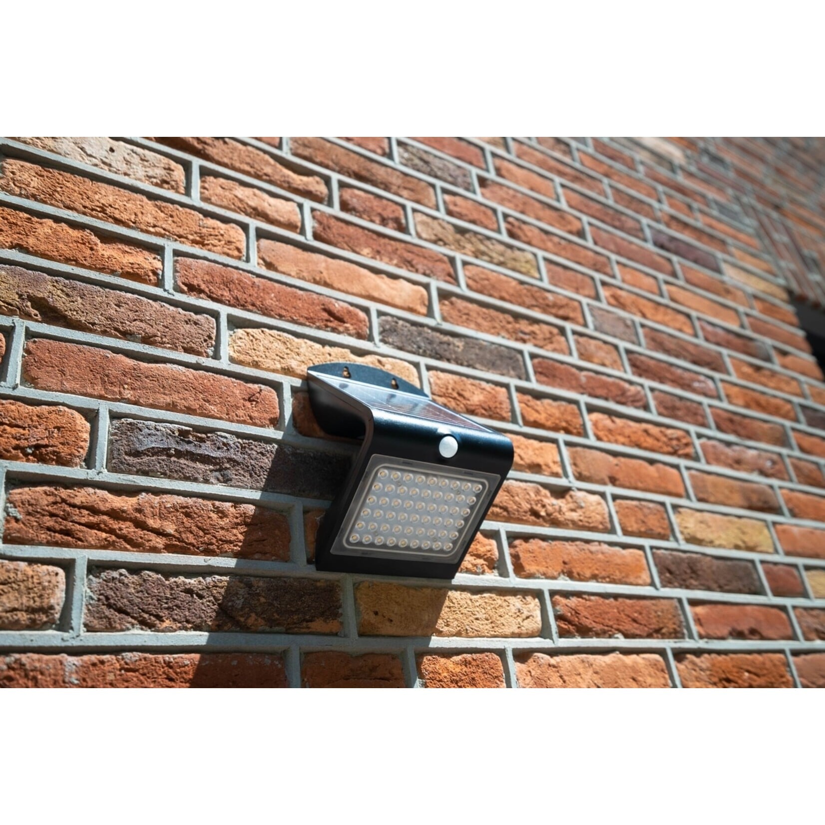FlinQ FlinQ Atalanta Solar Buitenlamp - Wandlamp met Bewegingssensor