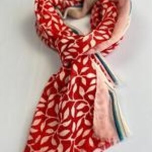 Sjaal met bloemmotief en kleuren / 50% katoen met 50 % viscose