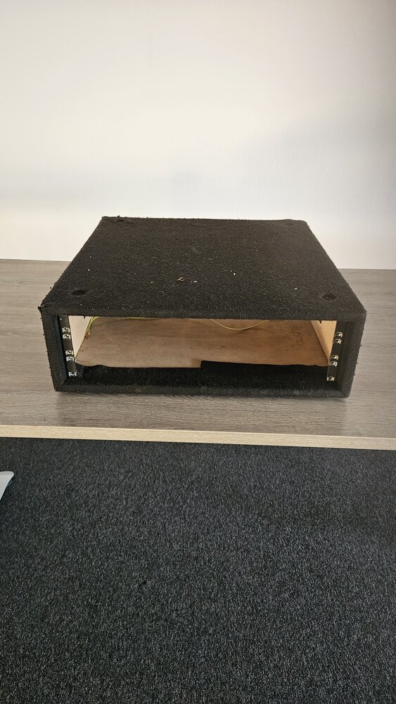 Stolp 3 he zwart gestoffeerd OCC.