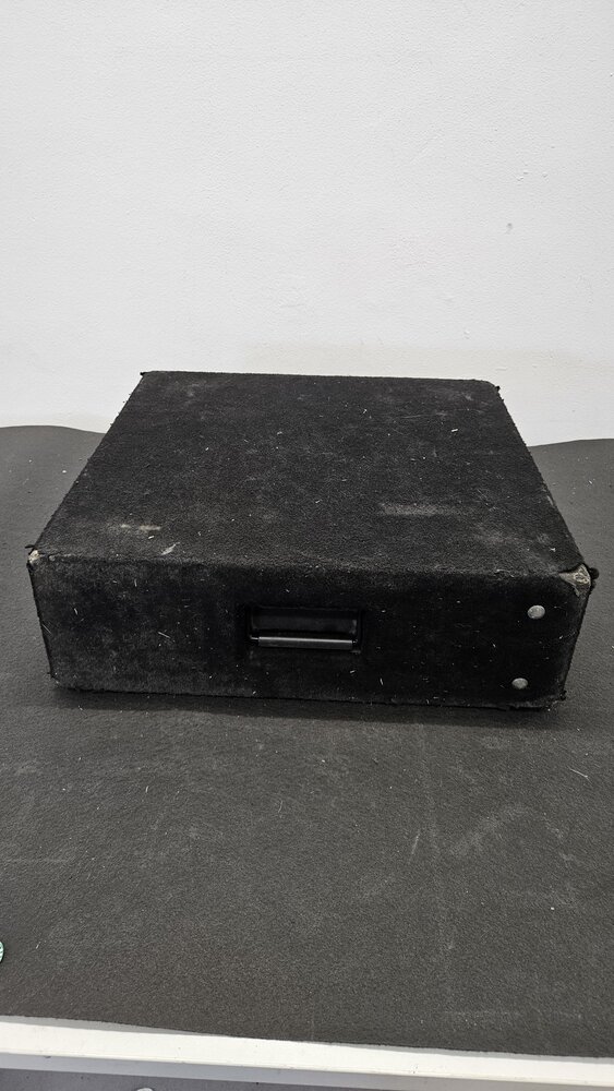 Stolp 3he zwart 52 x 53 x  17 OCC.