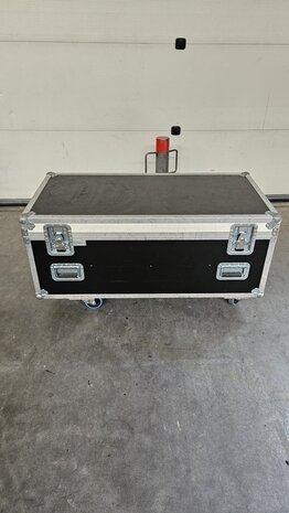 Audac  XENO 8  Witte speakers  OCC.